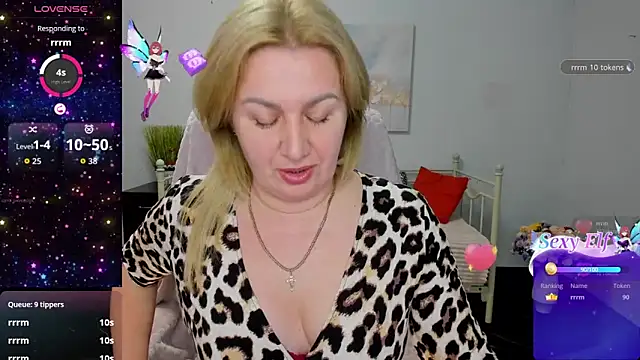 Lili Crossi online show from 25, 4, 2026