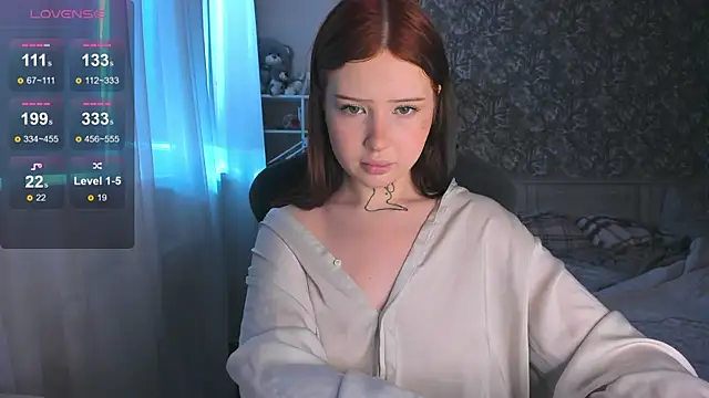 Snapshot of kate8ketee8 chatting on 17, 11, 2025 kate8ketee8 online show from 17, 11, 2025