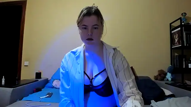 Snapshot of LillyDepp chatting on 13, 2, 2026 LillyDepp online show from 13, 2, 2026