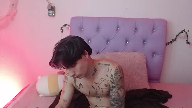 Apolo Hidalgo01 online show from 23, 1, 2025