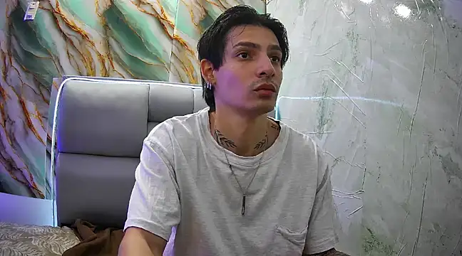 Apolo Hidalgo01 online show from 31, 1, 2025