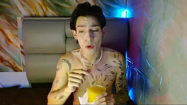 Apolo Hidalgo01 online show from 14, 9, 2025