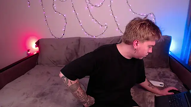 Snapshot of lust_beyond chatting on 20, 3, 2026 lust beyond online show from 20, 3, 2026