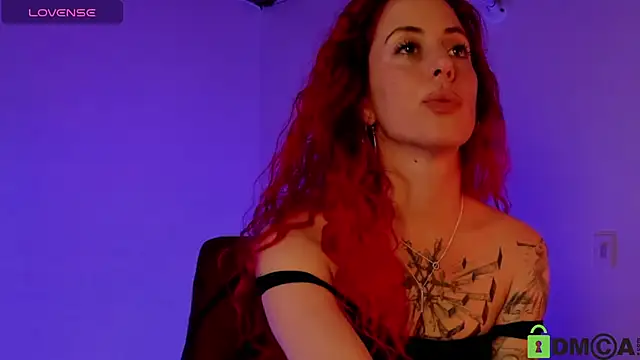 Borbala Iggy online show from 1, 1, 2025