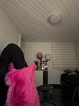 Anily Lovely online show from 22, 4, 2026