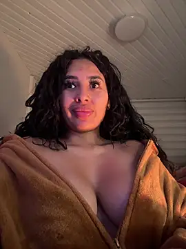 Snapshot of Anily_Lovely chatting on 6, 6, 2026 Anily Lovely online show from 6, 6, 2026