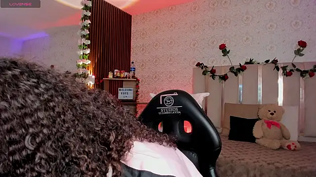 Daphnne tay online show from 13, 3, 2026