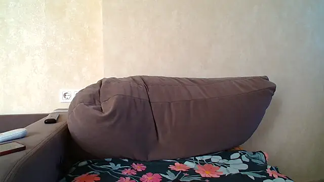 Brionia online show from 22, 4, 2026