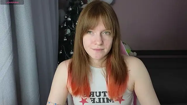 CassieJuice69 online show from 7, 1, 2025