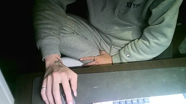 Ryan67533 online show from 22, 12, 2024