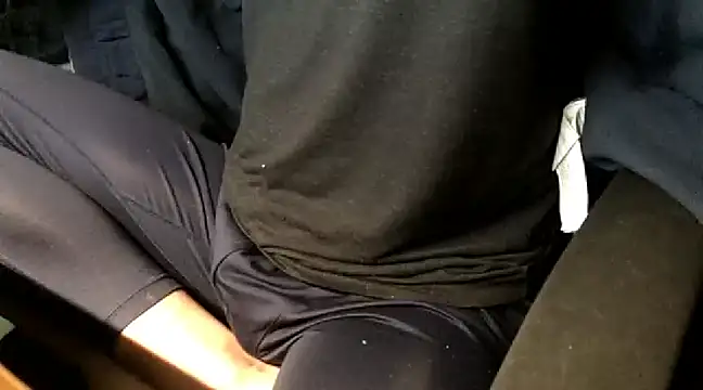 Ryan67533 online show from 4, 1, 2025