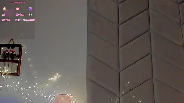 Jessie Roy online show from 5, 2, 2025