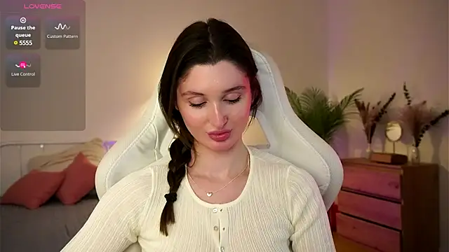 tender babyy online show from 19, 3, 2025