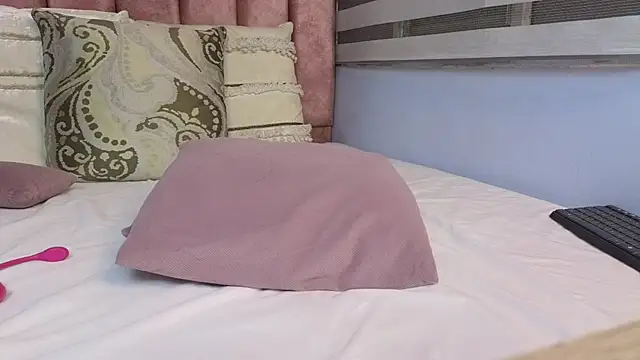 lou rosse  online show from 24, 1, 2025