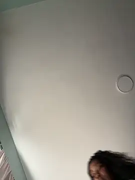 ebonycatlisaaaalime online show from 21, 4, 2026