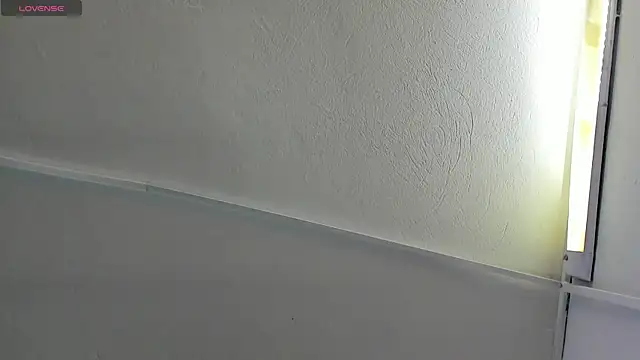 Amy Kiitty  online show from 27, 9, 2025