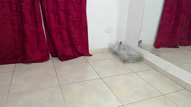 KarinaSimonz online show from 2, 3, 2025