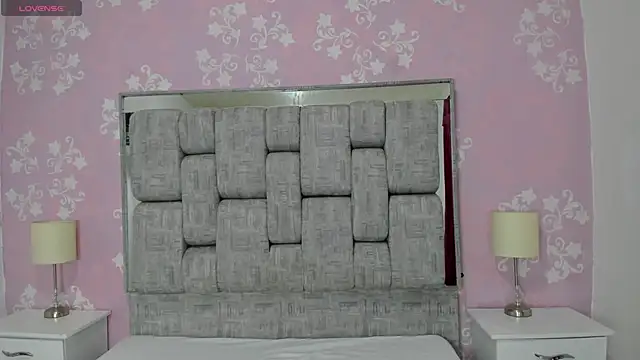 KarinaSimonz online show from 5, 3, 2025