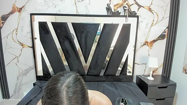 KarinaSimonz online show from 5, 10, 2025