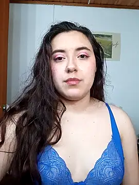 Snapshot of Emi_chik chatting on 24, 10, 2025 Emi chik online show from 24, 10, 2025