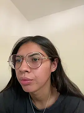 Argentiiniita online show from 2, 2, 2025