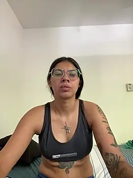 Argentiiniita online show from 3, 2, 2025