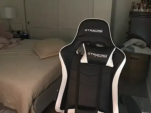 explosivekitty69 online show from 29, 9, 2025