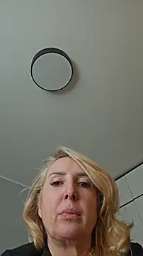 MariaRichi  online show from 23, 4, 2026