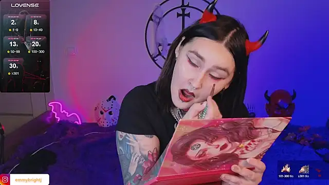 Snapshot of Emmybrightj_ chatting on 6, 11, 2025 Emmybrightj online show from 6, 11, 2025