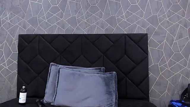 Snapshot of NicoleJonss chatting on 13, 3, 2025 NicoleJonss online show from 13, 3, 2025