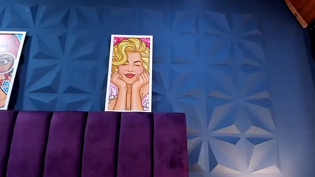 NicoleJonss online show from 25, 4, 2026