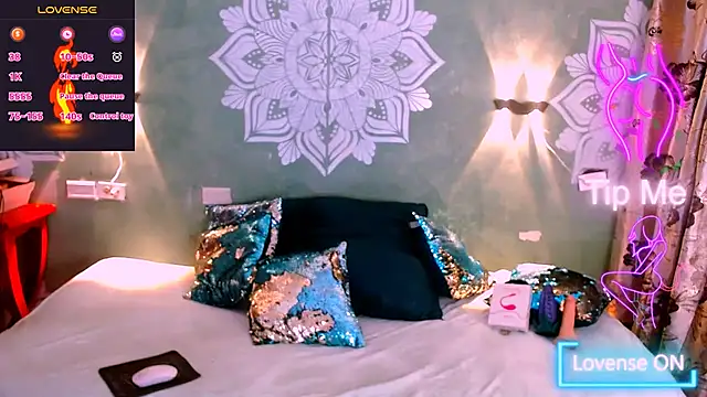 Emili Roux online show from 8, 3, 2025