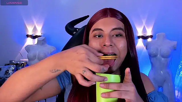 Emili Roux online show from 12, 3, 2026