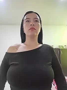 hailey85 online show from 19, 7, 2026