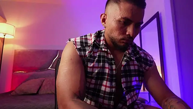 maximusclark1 online show from 26, 4, 2026