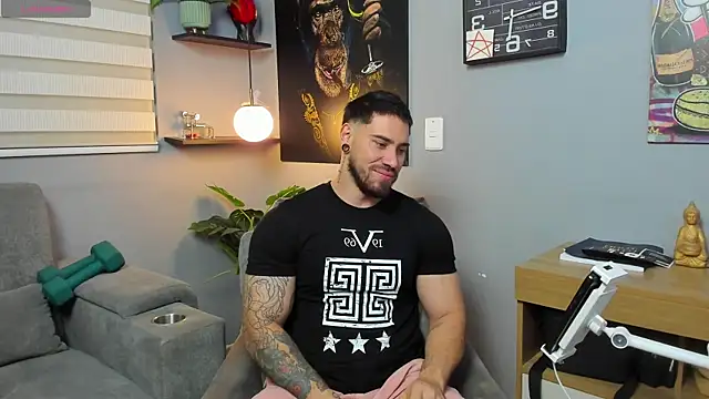 Giorgio-Leone online show from 28, 4, 2026