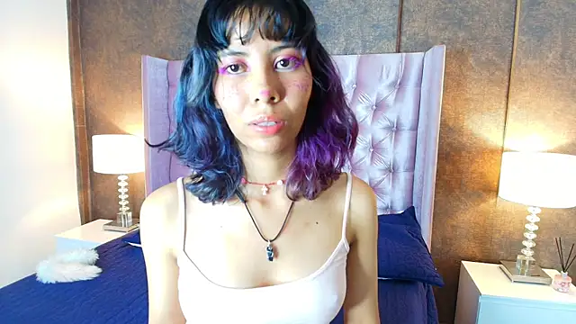 Akane Uwu online show from 22, 2, 2025