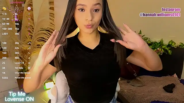 Hannah williams1 online show from 17, 11, 2025