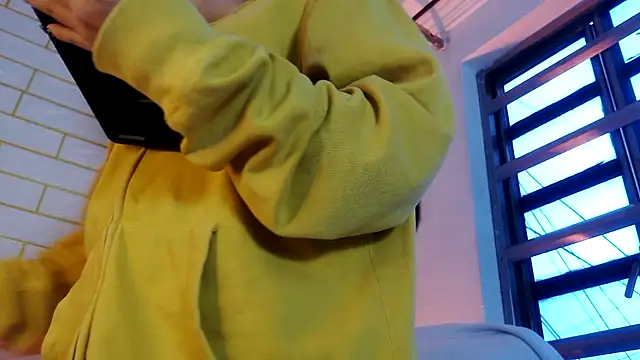 Snapshot of NYX1126 chatting on 24, 11, 2025 NYX1126 online show from 24, 11, 2025