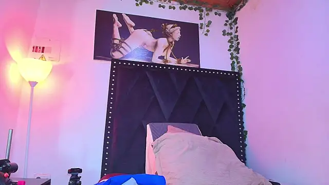 dafne queenn online show from 22, 11, 2025