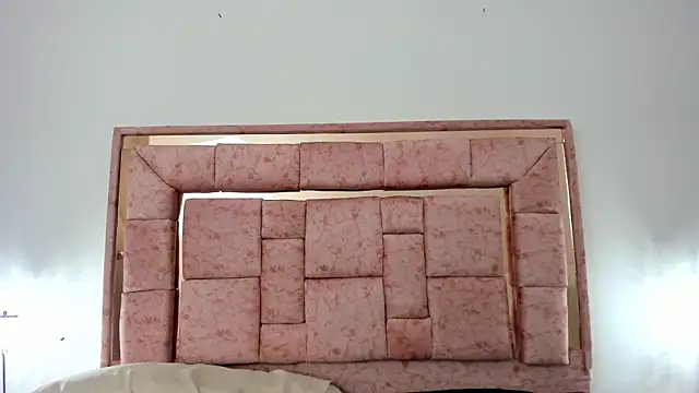 zoee lovv online show from 10, 12, 2024