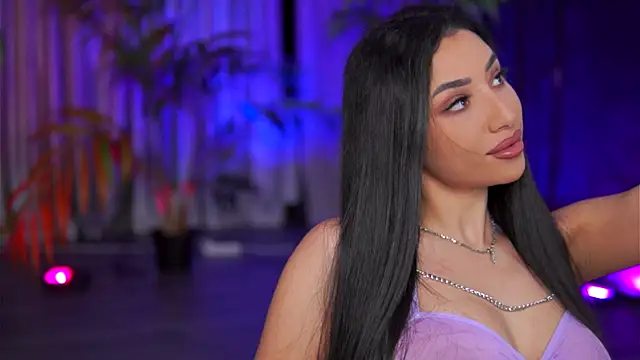 GinaValentinna online show from 2, 10, 2025