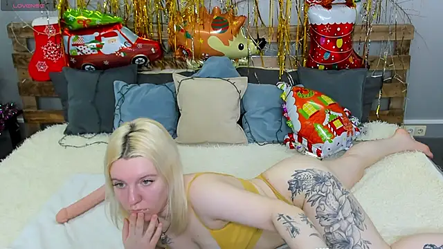 Snapshot of Baiambel_Mi chatting on 3, 1, 2025 Baiambel Mi online show from 3, 1, 2025