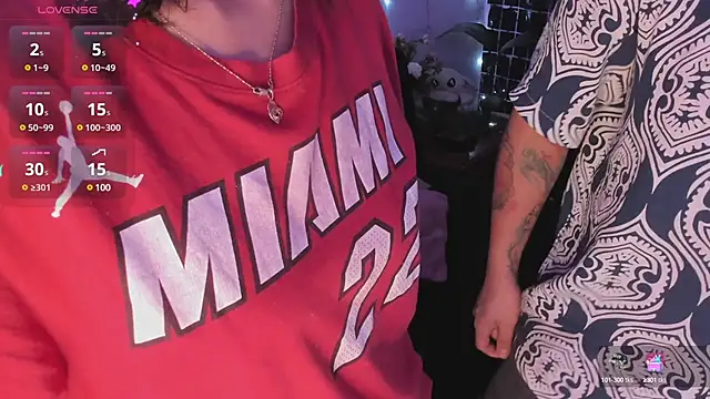 Carlasxdreams online show from 6, 3, 2025