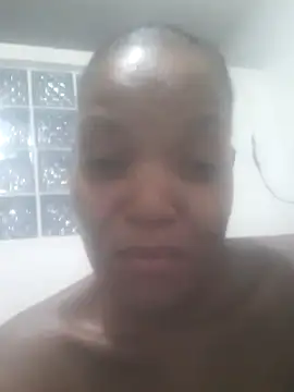 Snapshot of Feathergal69_ chatting on 18, 2, 2025 Feathergal69 online show from 18, 2, 2025