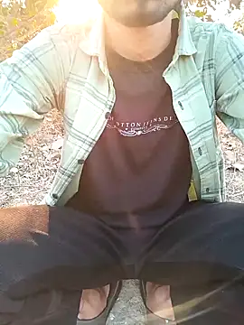 Snapshot of Piyush_2024 chatting on 16, 3, 2025 Piyush 2024 online show from 16, 3, 2025