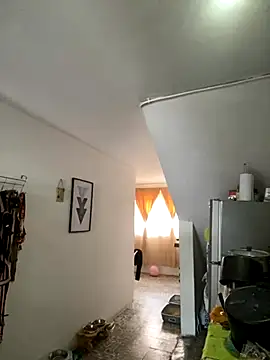 Jestebanano online show from 21, 9, 2025