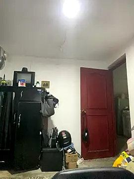 Jestebanano online show from 23, 12, 2025