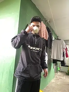 Jestebanano online show from 5, 2, 2026