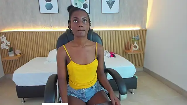 Snapshot of kenya_stone_1 chatting on 4, 6, 2026 kenya stone 1 online show from 4, 6, 2026